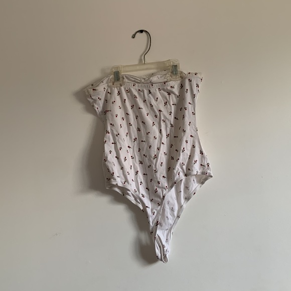 L | Forever 21 tube top bodysuit - Picture 2 of 3